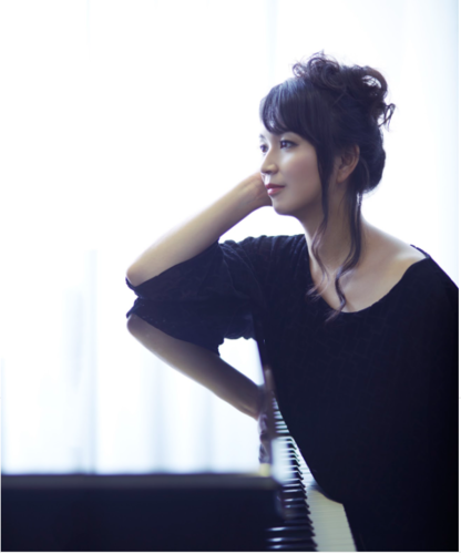 新妻由佳子（singer-songwriter）